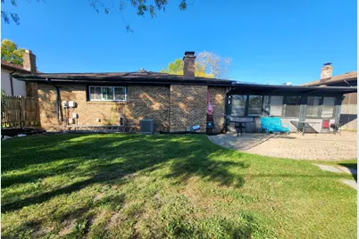 3461 S Manor Drive, Lansing, IL 60438 - Photo 22