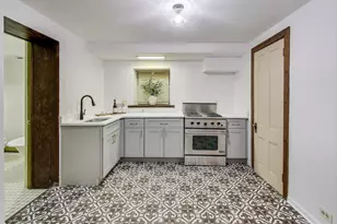 1951 W Evergreen Ave, Chicago, IL 60622 - Photo 24