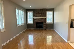 1227 S Parkside Dr N, Palatine, IL 60067 - Photo 4