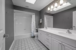 1221 N Loomis St, Naperville, IL 60563 - Photo 34