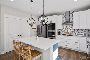 24539 Bantry Dr, Shorewood, IL 60404 - Photo 8