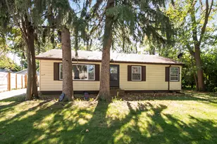 2116 Hanover St, Joliet, IL 60433 - Photo 2