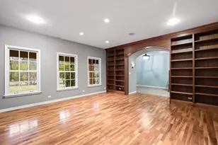 1292 Oak Trail Dr, Libertyville, IL 60048 - Photo 6