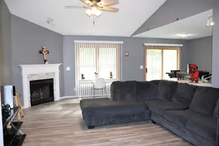 510 Constitution Dr SW, Poplar Grove, IL 61065 - Photo 2