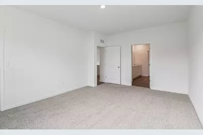 6284 Redwood Trail, Wonder Lake, IL 60097 - Photo 18