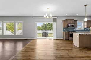 5017 Trey Blvd, Champaign, IL 61822 - Photo 8