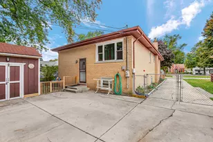 9221 Raymond Ave, Oak Lawn, IL 60453 - Photo 22