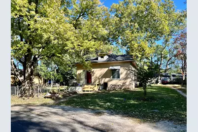 212 Hartle Avenue, Urbana, IL 61802 - Photo 1