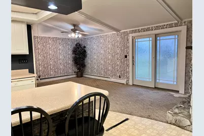 106 Lakeview Drive, Gibson City, IL 60936 - Photo 10