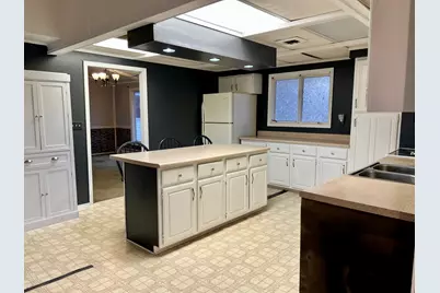 106 Lakeview Drive, Gibson City, IL 60936 - Photo 12