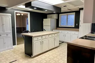 106 Lakeview Dr, Gibson City, IL 60936 - Photo 12