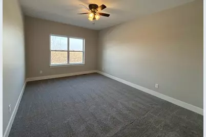 [Address not provided], Sycamore, IL 60178 - Photo 12