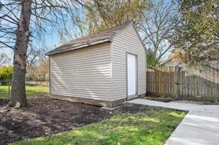 [Address not provided], Westmont, IL 60559 - Photo 32