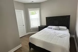 6807 S Calumet Ave, Chicago, IL 60637 - Photo 10
