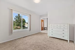 2640 Sioux Ct, Rockford, IL 61109 - Photo 6