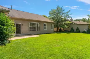 1390 Mackinaw Pl, Schererville, IN 46375 - Photo 24