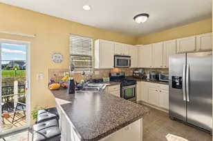 664 Grosvenor Ln, Aurora, IL 60504 - Photo 8