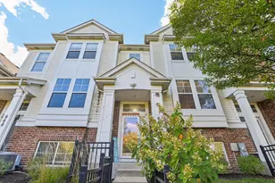 664 Grosvenor Ln, Aurora, IL 60504 - Photo 2