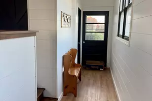 82 N 23rd Rd, Peru, IL 61354 - Photo 14