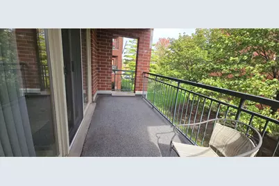 6430 W Berteau Avenue #203, Chicago, IL 60634 - Photo 20