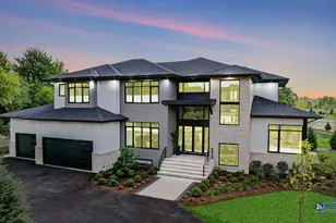 25 Rolling Hills Dr, Barrington, IL 60010 - Photo 1