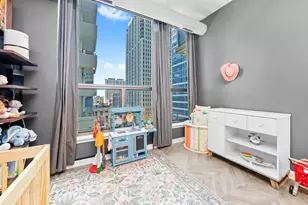 125 E 13th St, Chicago, IL 60605 - Photo 18