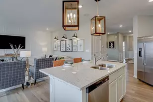 1638 Patterson Ave, North Aurora, IL 60542 - Photo 10