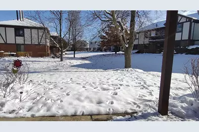 1251 Williamsburg Drive #D-1, Schaumburg, IL 60193 - Photo 2