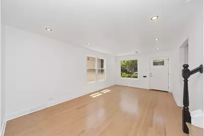 1037 Dodge Avenue, Evanston, IL 60202 - Photo 4