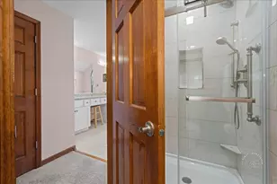 1404 Chelsea Ln, Naperville, IL 60565 - Photo 20