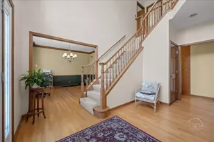 1404 Chelsea Ln, Naperville, IL 60565 - Photo 6