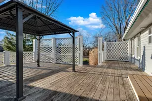 [Address not provided], Streamwood, IL 60107 - Photo 30