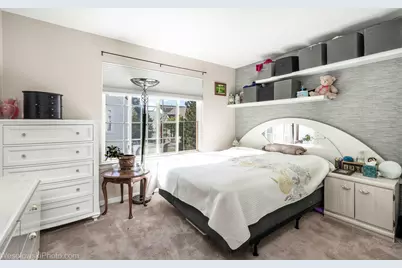 644 S Rosehall Lane #644, Round Lake, IL 60073 - Photo 16