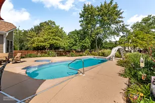 1501 Clarkson Ct, Naperville, IL 60565 - Photo 4