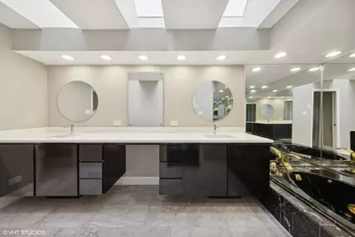 1604 Burr Ridge Club, Burr Ridge, IL 60527 - Photo 24