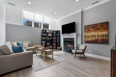2444 W Diversey Avenue #1W, Chicago, IL 60647 - Photo 16
