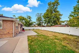 16047 Cambridge Ct, Markham, IL 60428 - Photo 18