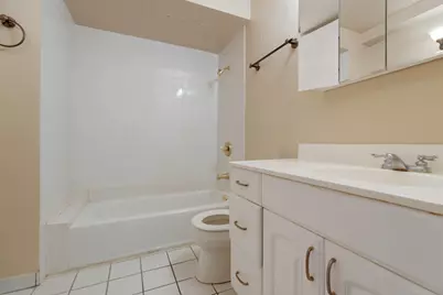 1440 N Lake Shore Drive #21H, Chicago, IL 60610 - Photo 24