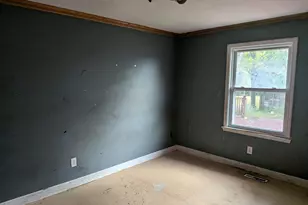 1718 W Lincoln Rd, McHenry, IL 60051 - Photo 6