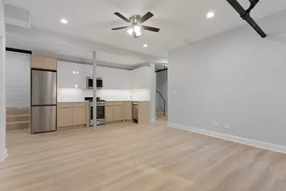 7383 N Damen Avenue #G, Chicago, IL 60645 - Photo 2