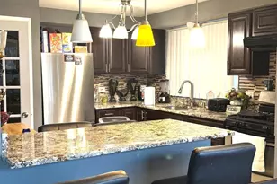 14241 S Marquette Ave, Burnham, IL 60633 - Photo 6