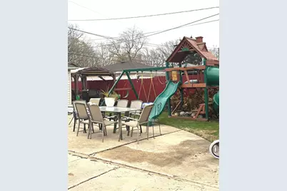 14241 S Marquette Avenue, Burnham, IL 60633 - Photo 28