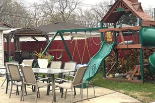 14241 S Marquette Ave, Burnham, IL 60633 - Photo 28