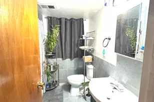 14241 S Marquette Ave, Burnham, IL 60633 - Photo 22