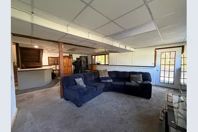 2041 Winchester Drive, Freeport, IL 61032 - Photo 24