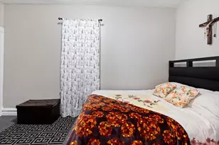 3911 N Kedzie Ave, Chicago, IL 60618 - Photo 32