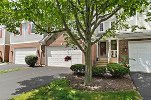 244 Lineas Ln, Geneva, IL 60134 - Photo 2