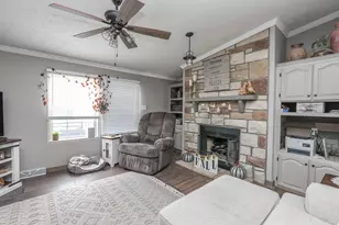 1063 Woodlawn Dr, Manteno, IL 60950 - Photo 20