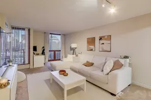 200 N Dearborn St, Chicago, IL 60601 - Photo 4