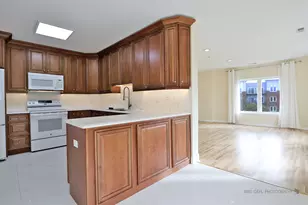 820 Weidner Rd, Buffalo Grove, IL 60089 - Photo 8